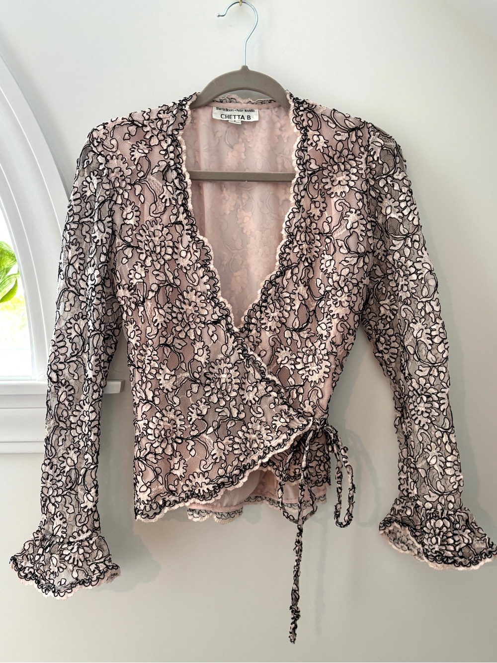 Vintage Chetta B Y2K Lace Wrap Top Blush Pink Long Sleeve Romantic Fairycore
